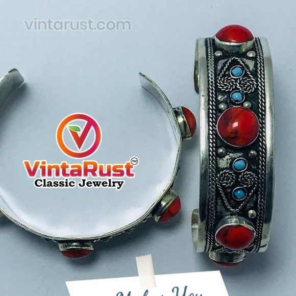 Single Handmade Kuchi Silver Cuff Bracelet: Tribal Boho Statement Jewelry - Picture 6 of 7